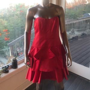 “Emily in Paris” inspired: NWT Calvin Klein Women’s Ruffled Cocktail Dress